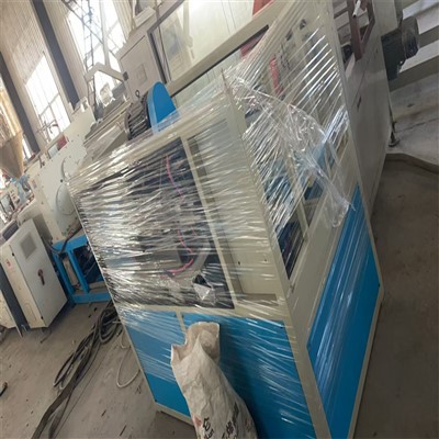 Itilize fil èkstrudeur tiyo